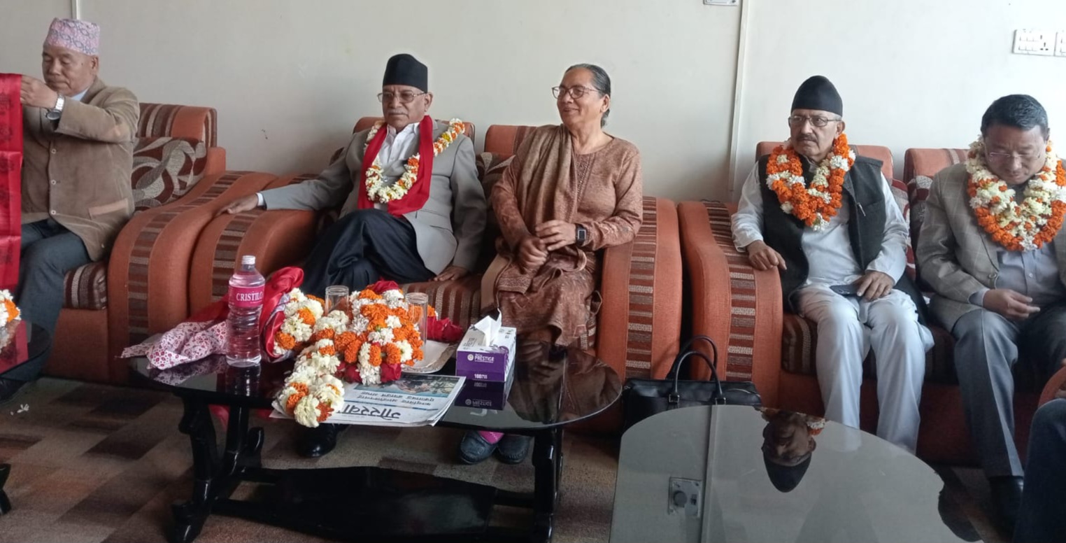 सरकार जति टिक्छ, उति माओवादीलाई फाइदा: प्रचण्ड