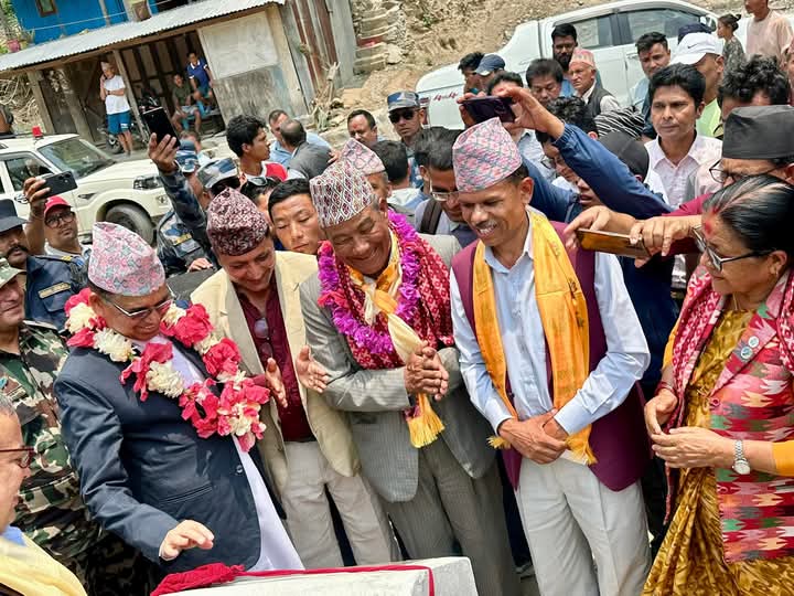 गाईघाट दिक्तेल सडक निर्माण सुचारु